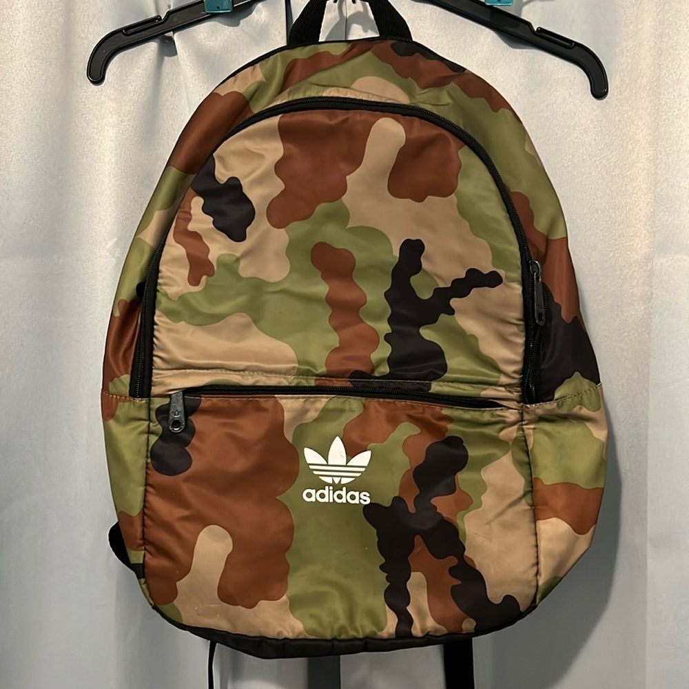 Addidas camo backpack